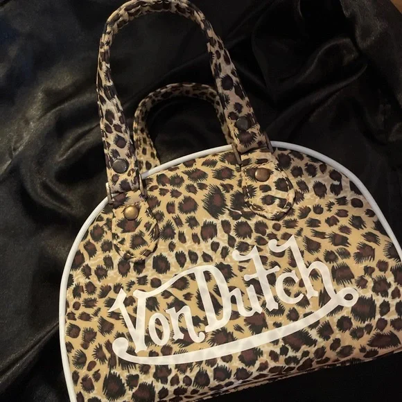 Von dutch vintage bowling bag !! - Picture 3 of 4